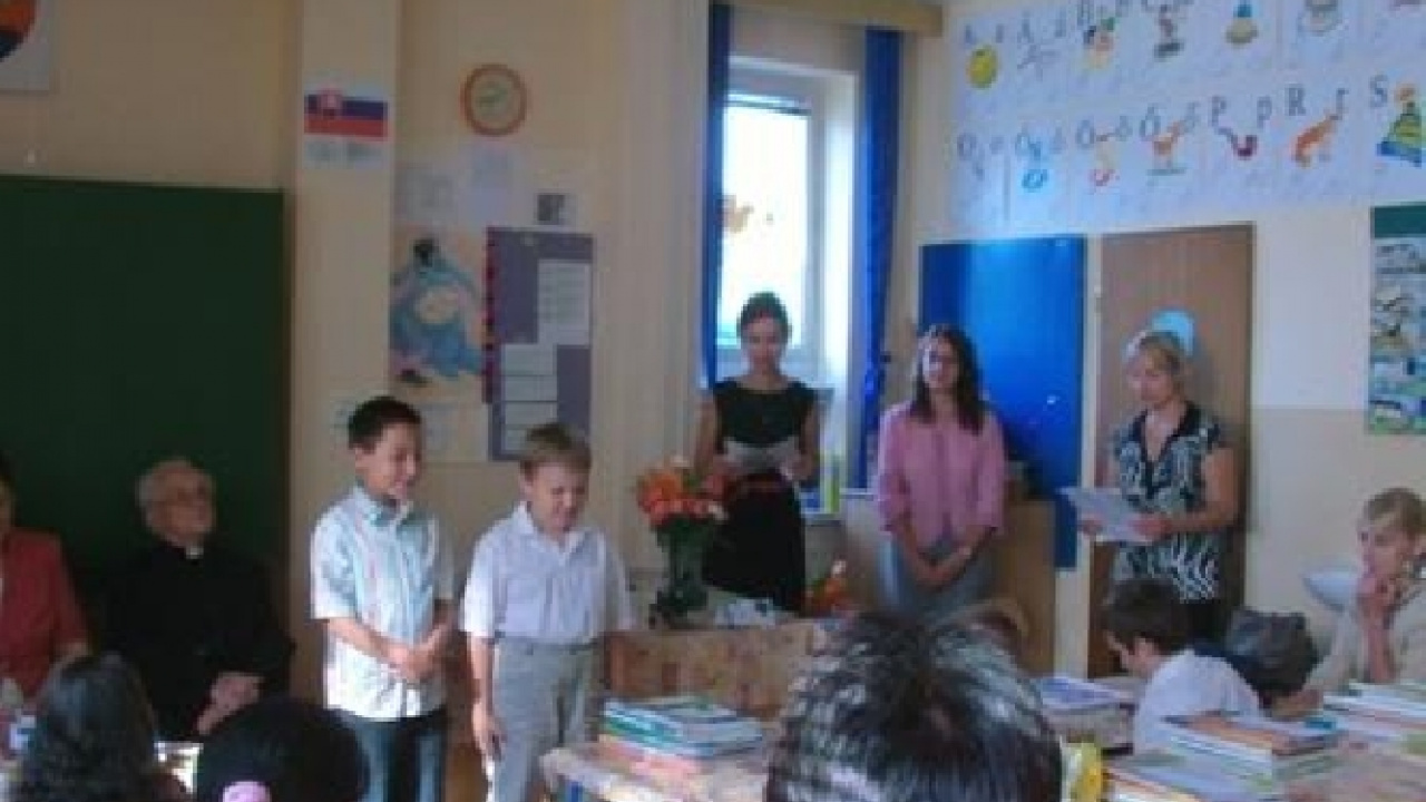Tanévnyitó 2012 szept. 3.  Tanévnyitó 2012 szept. 3.